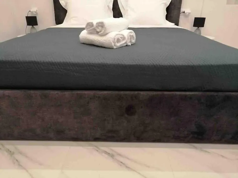 Luxurious Apartment In The Heart Of Selanik